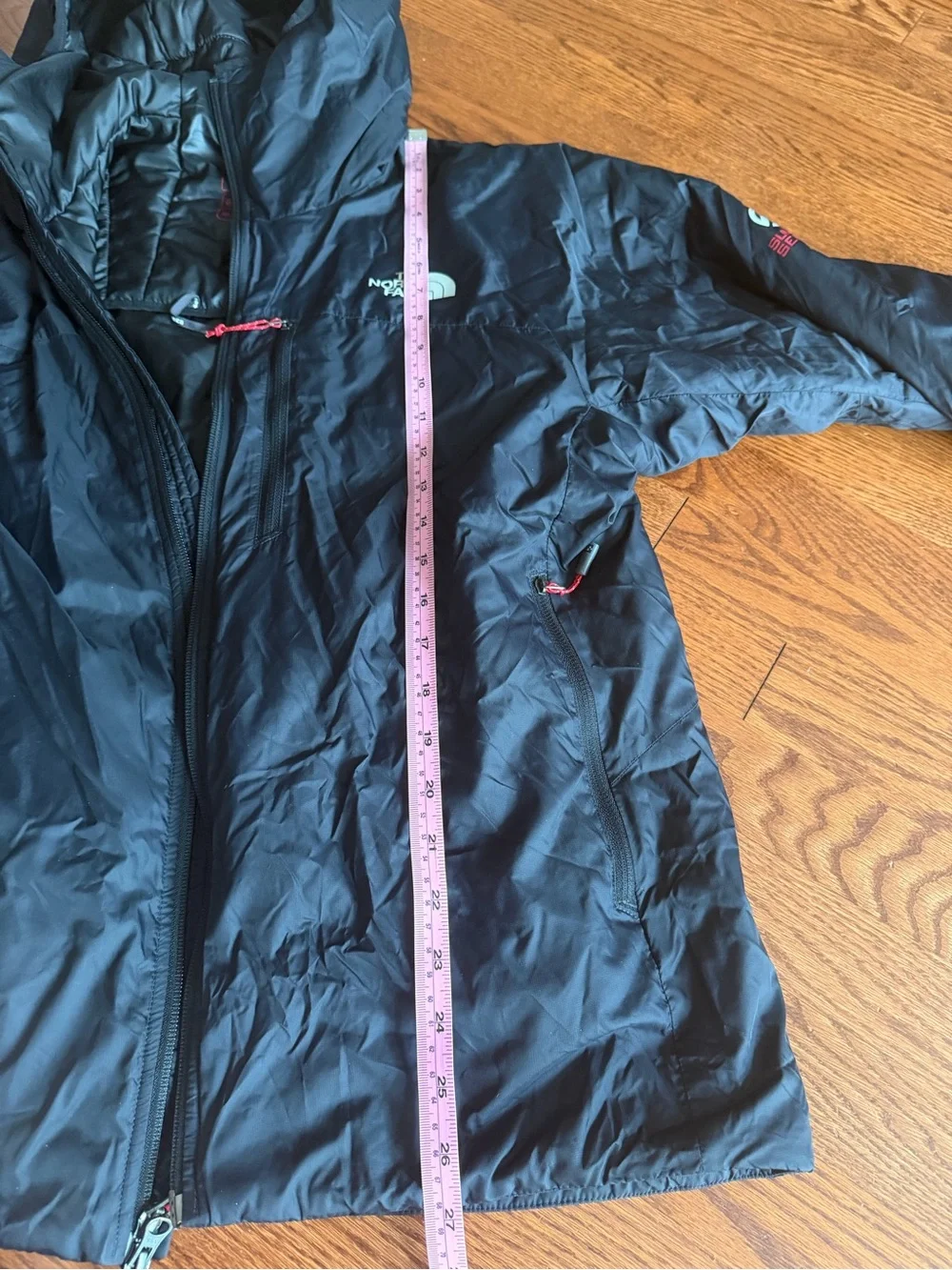 The North Face Men's Black Hooded Puffer Jacket Summit Series Size M
